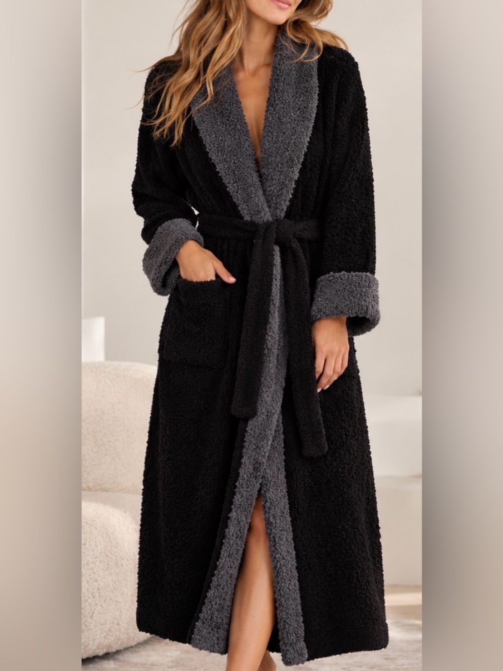 Barefoot Dreams Plush Long Robe with Contrast Trim - Size M/L